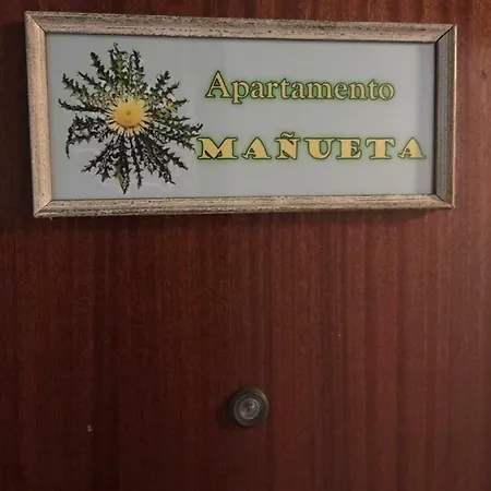 Apartamento Manueta Pamplona Exterior photo